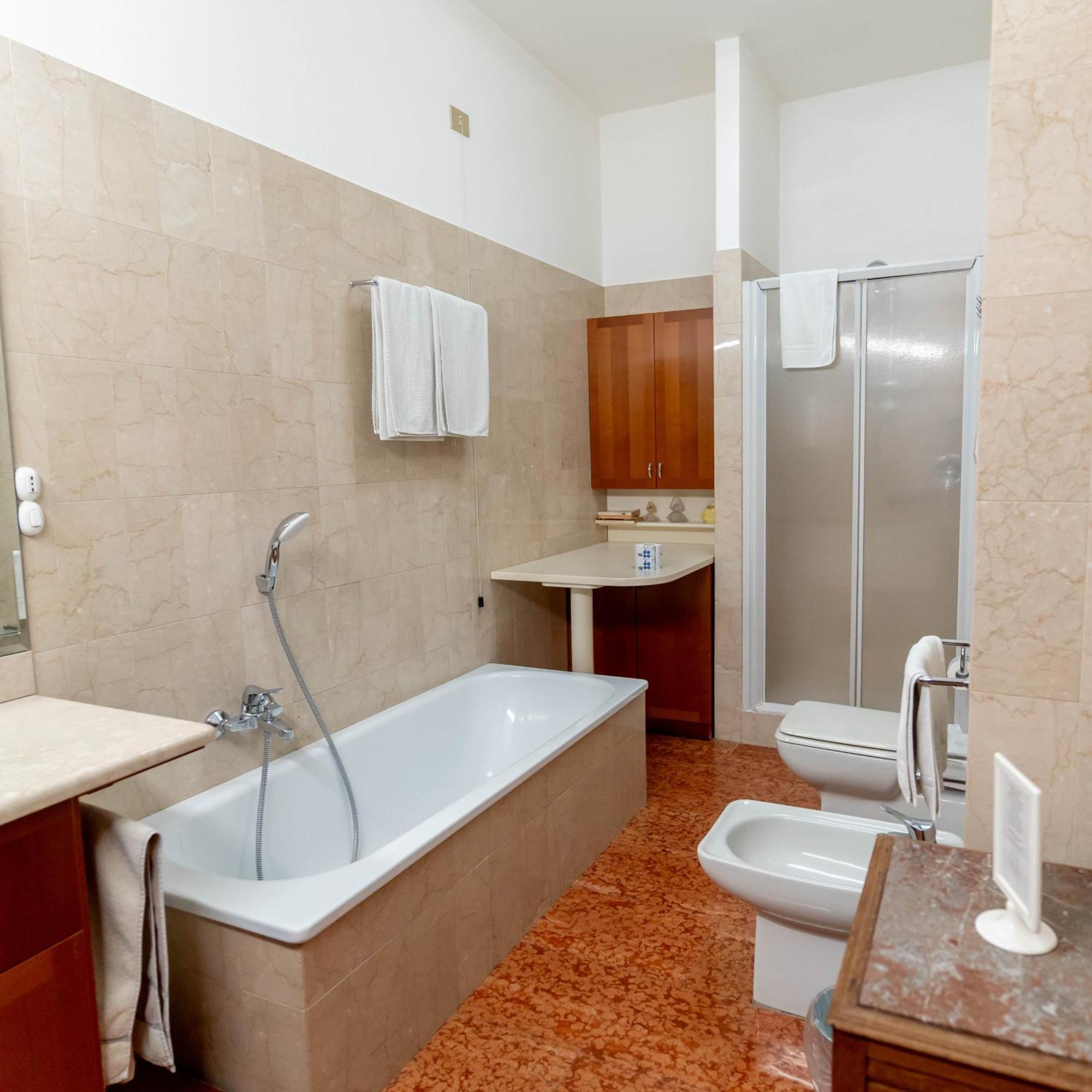 A Casa Di Tom Bed & Breakfast Sant'Ambrogio di Valpolicella Exterior photo