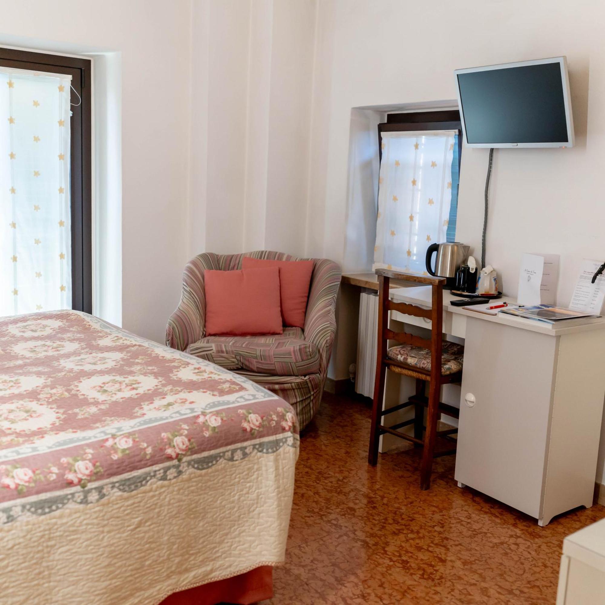A Casa Di Tom Bed & Breakfast Sant'Ambrogio di Valpolicella Exterior photo