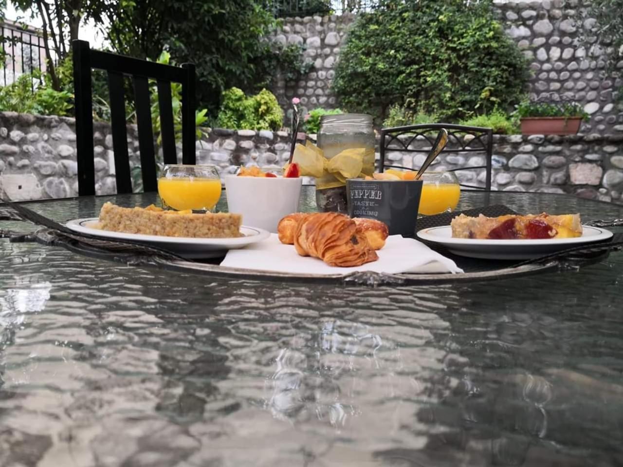 A Casa Di Tom Bed & Breakfast Sant'Ambrogio di Valpolicella Exterior photo